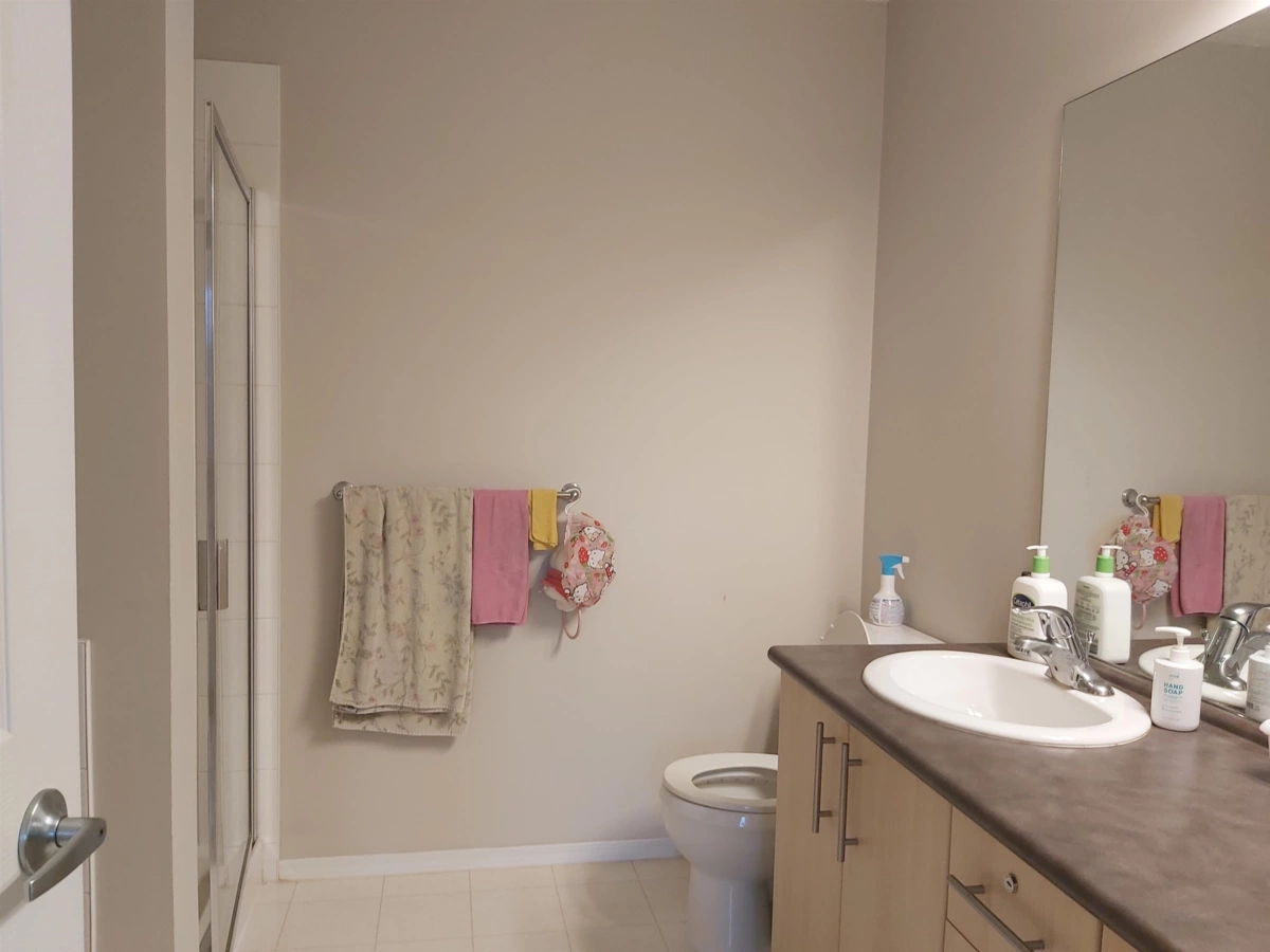 Walk-In Closet Photo of 30 9333 Sills Avenue, Richmond, BC