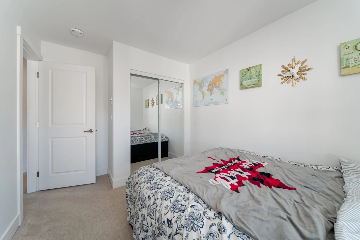 Hallway Photo of 66 24108 104 Avenue, Maple Ridge, BC