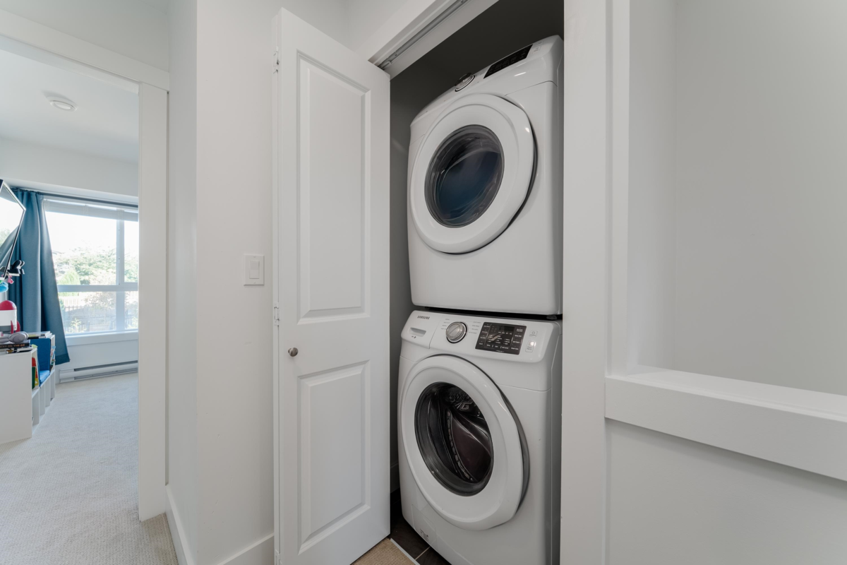 Laundry Room Photo of 66 24108 104 Avenue, Maple Ridge, BC