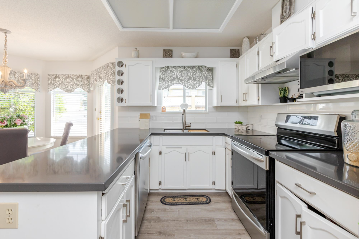 Family Room Photo of 83 21138 88 Avenue, Langley, BC