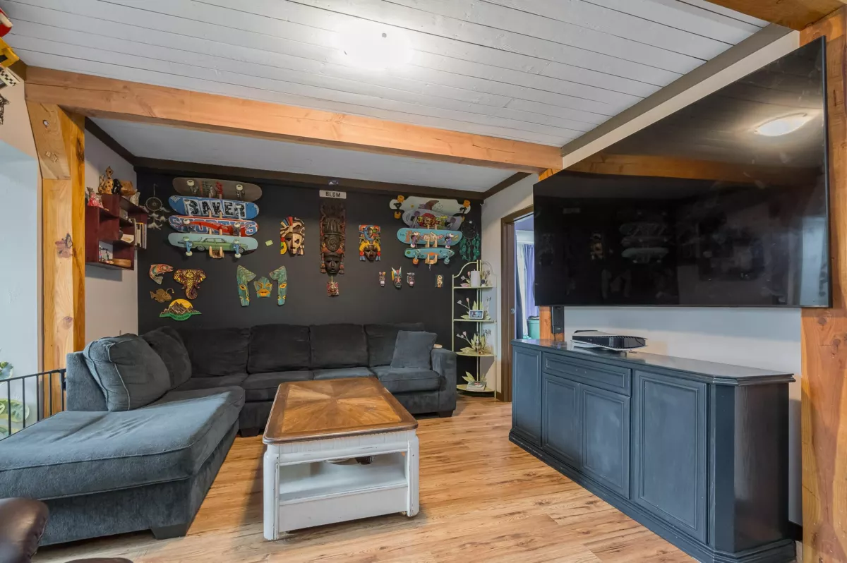 Family Room Photo of 34587 Ferguson Avenue, Mission, BC