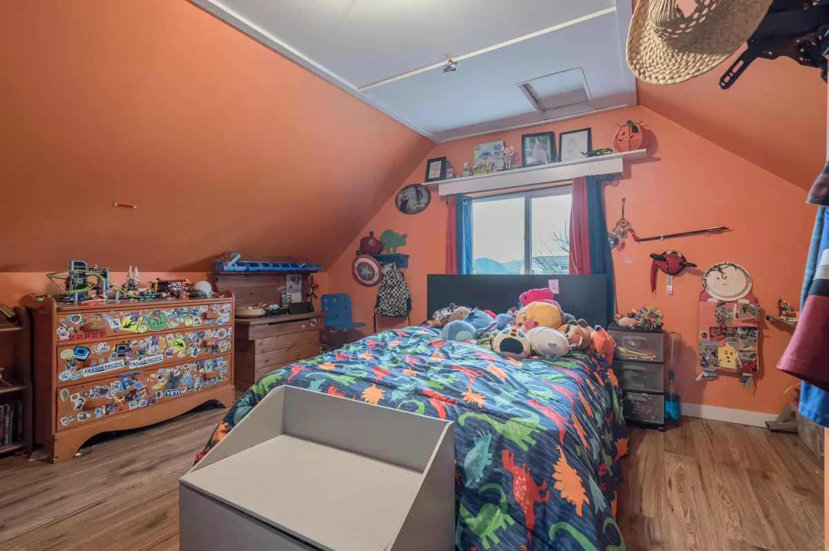 Hallway Photo of 34587 Ferguson Avenue, Mission, BC