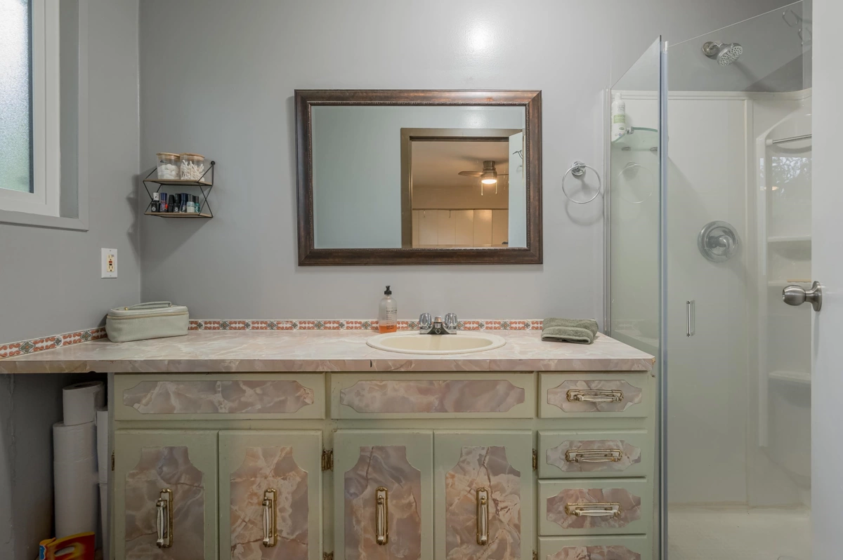 Office / Den Photo of 34587 Ferguson Avenue, Mission, BC