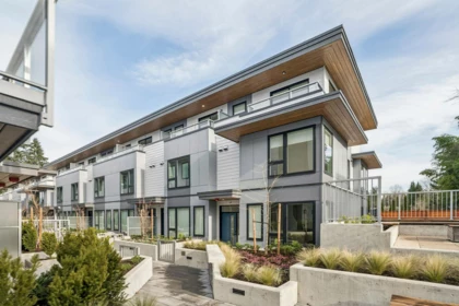 120 921 Grant Street, Coquitlam, BC, Coquitlam West — 1 bed apartment/condo for sale