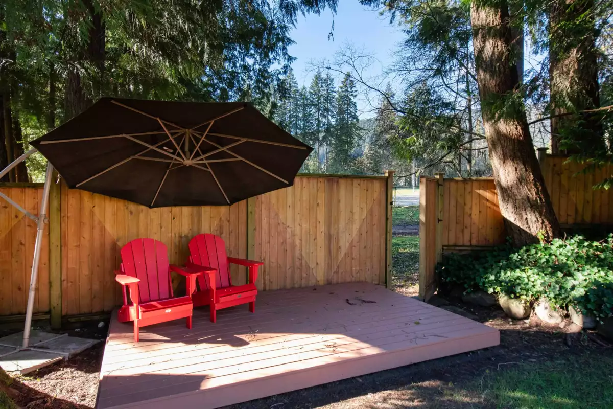 Hot Tub / Spa Photo of 3981 Lynn Valley Road, North Vancouver, BC