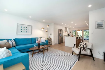 3981 Lynn Valley Road, North Vancouver, BC