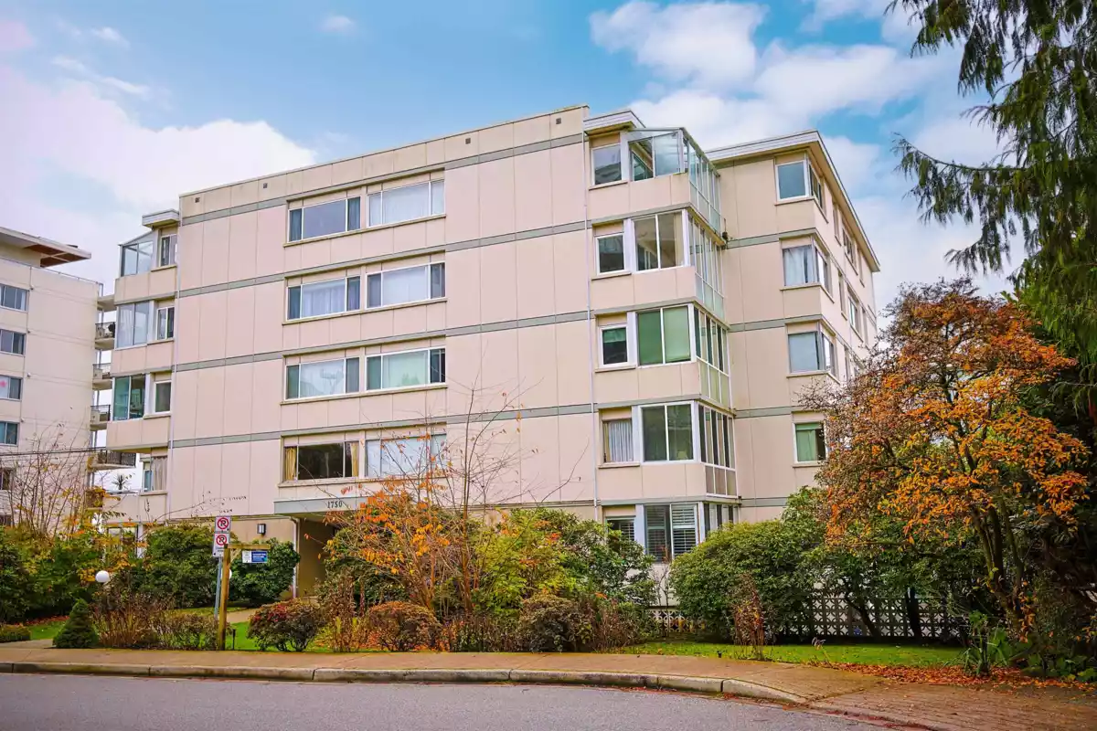 Exterior Rear Photo of 502 1750 Esquimalt Avenue, West Vancouver, BC
