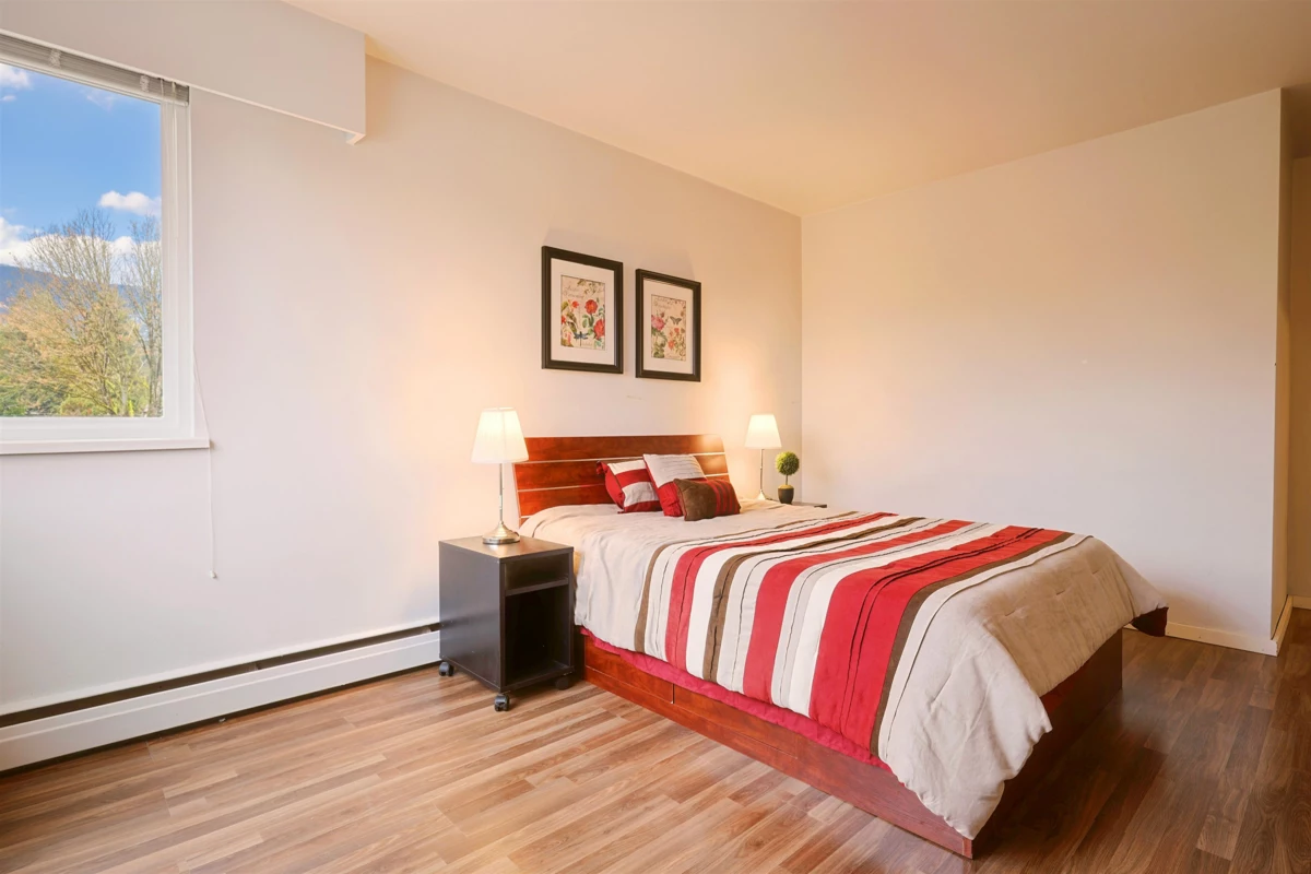 Pantry Photo of 502 1750 Esquimalt Avenue, West Vancouver, BC