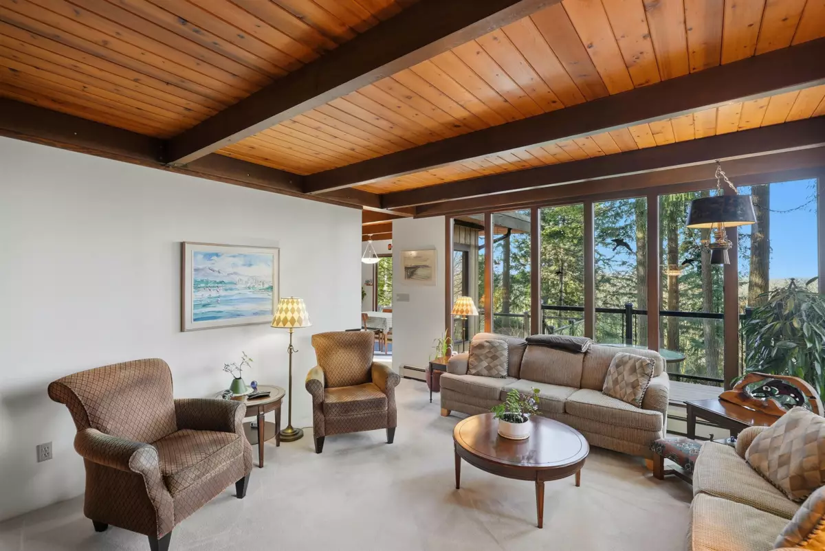 Family Room Photo of 3177 207a Street, Langley, BC