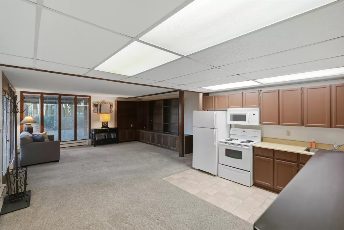 Hallway Photo of 3177 207a Street, Langley, BC