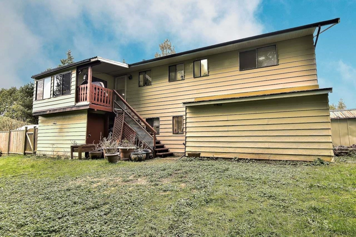 Backyard Photo of 7031 115a Street, Delta, BC