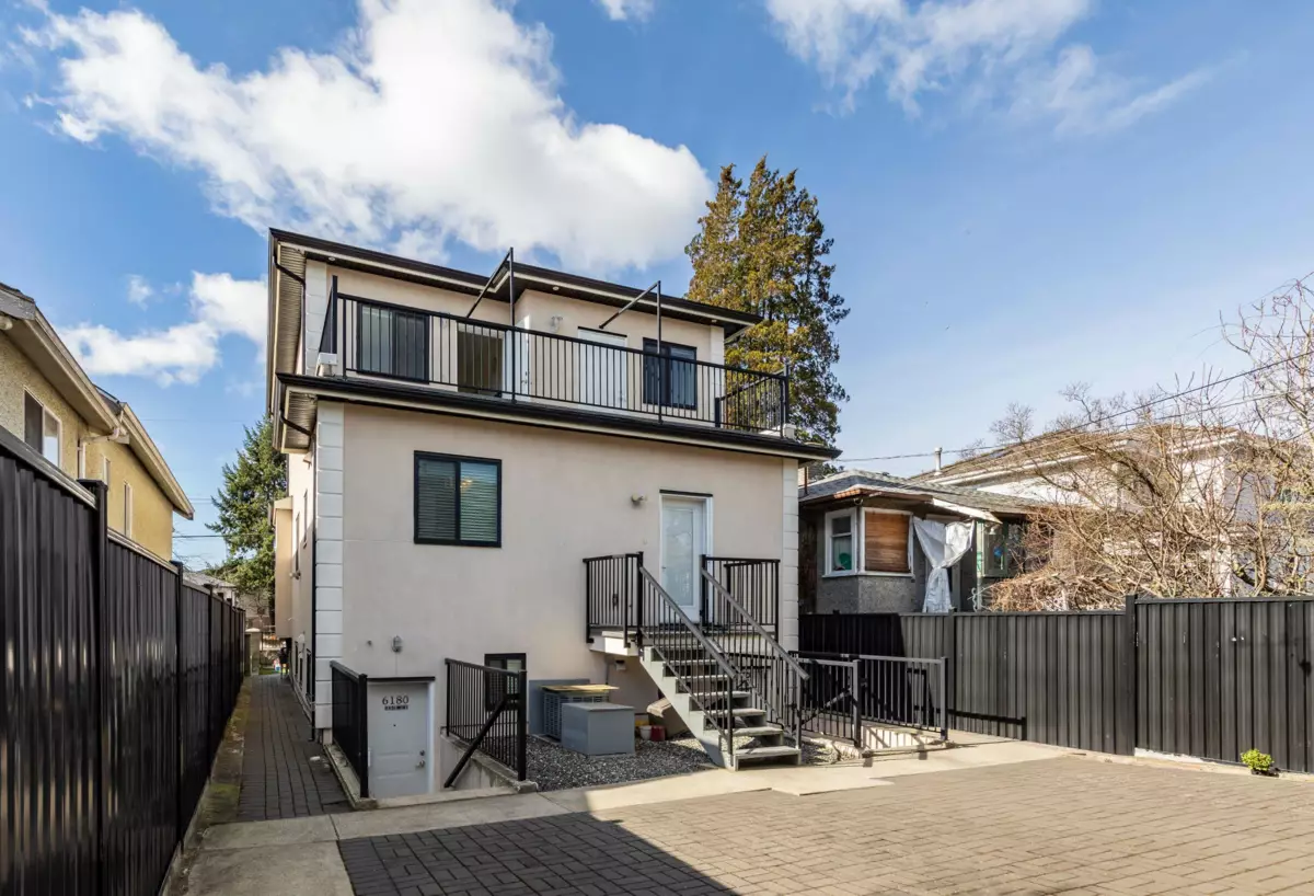 Front Yard Photo of 6182 Commercial Street, Vancouver, BC