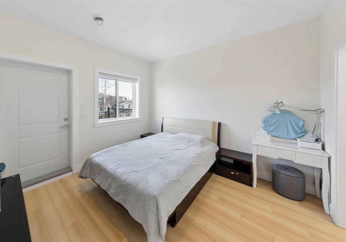 Mudroom Photo of 6182 Commercial Street, Vancouver, BC