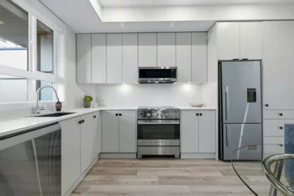 Kitchen Photo of 112 45505 Campus Drive, Chilliwack, BC