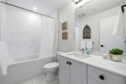 Powder Room Photo of 112 45505 Campus Drive, Chilliwack, BC