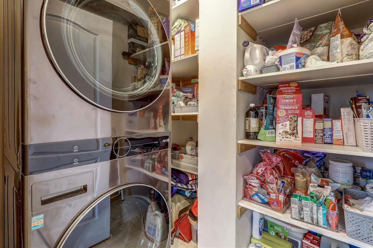 Basement Recreation Room Photo of 1306 1196 Pipeline Road, Coquitlam, BC