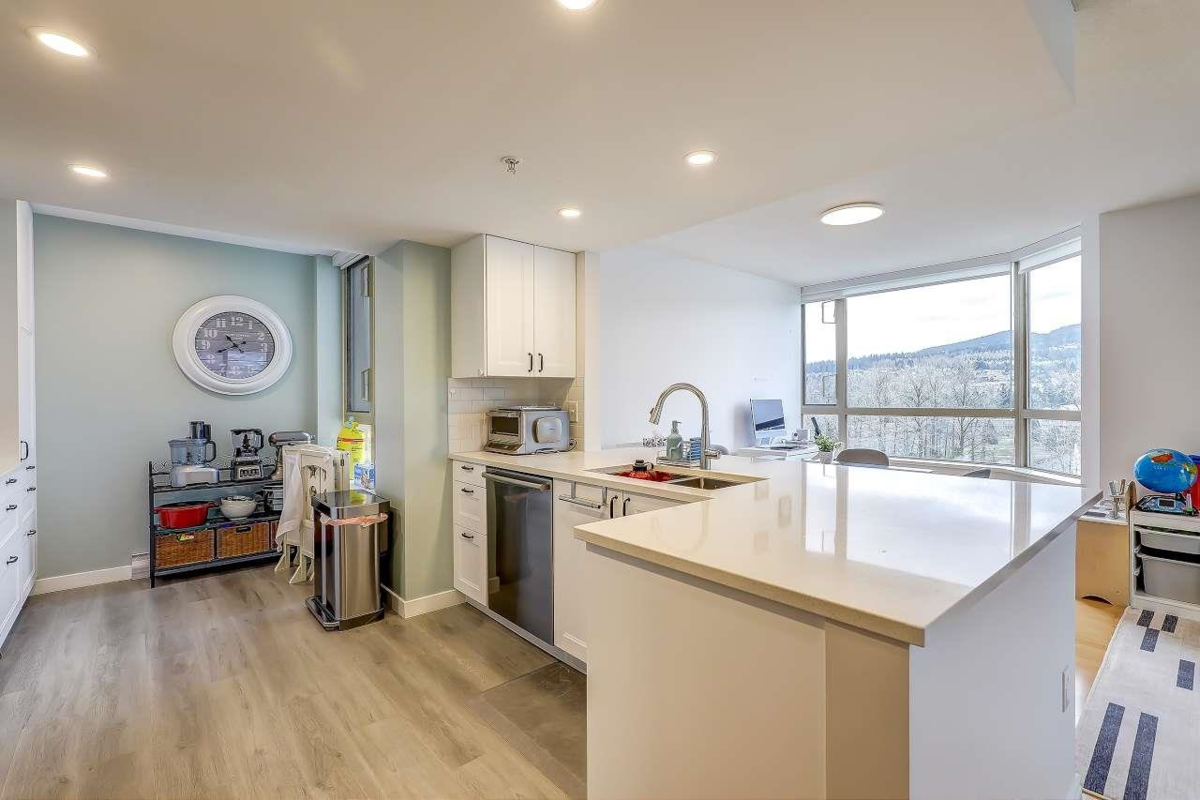 Dining Area Photo of 1306 1196 Pipeline Road, Coquitlam, BC
