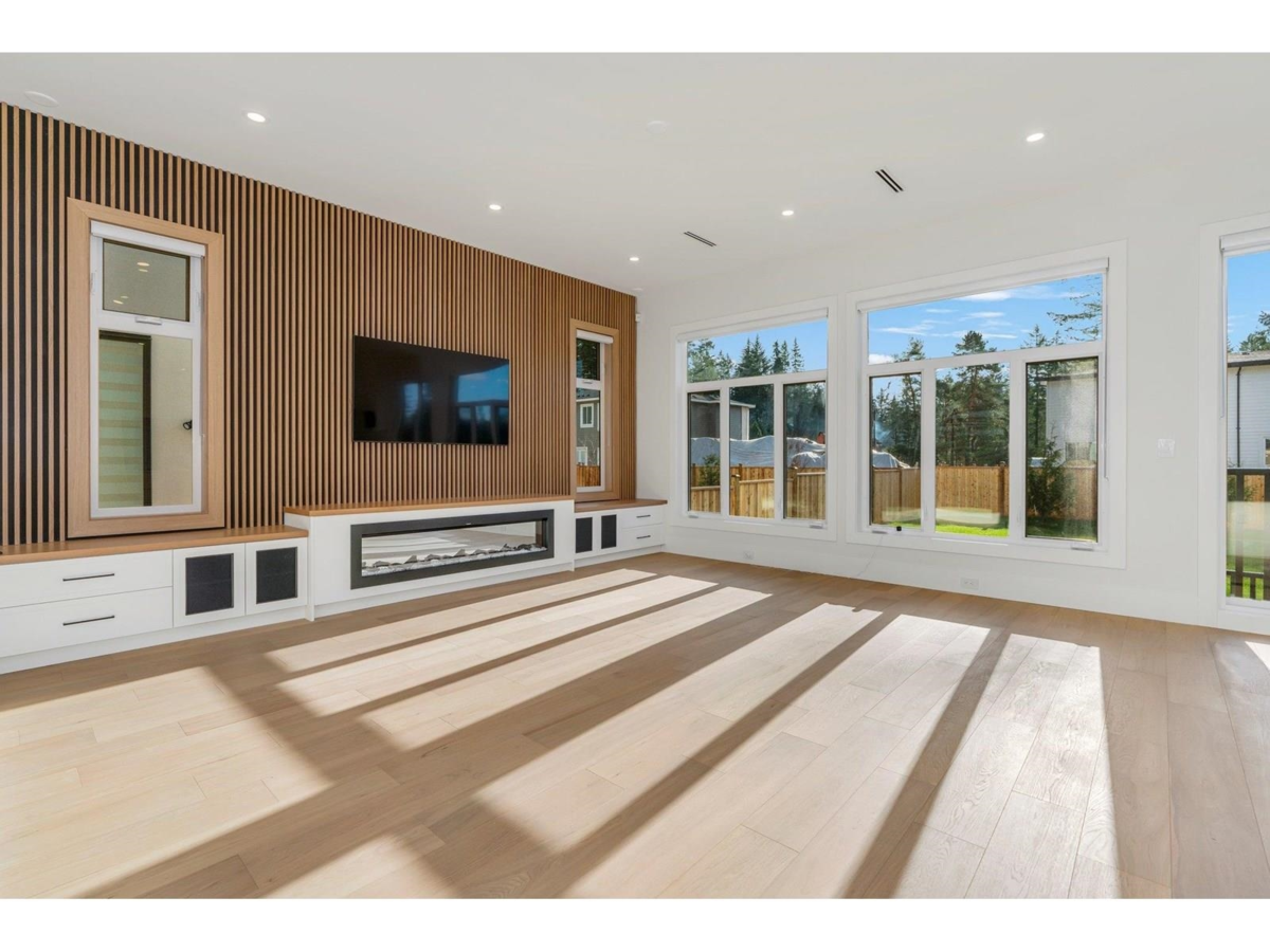 Pantry Photo of 20062 27a Avenue, Langley, BC