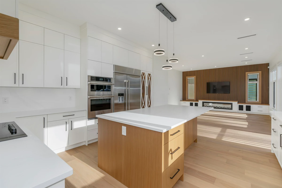 Primary Bathroom Photo of 20062 27a Avenue, Langley, BC