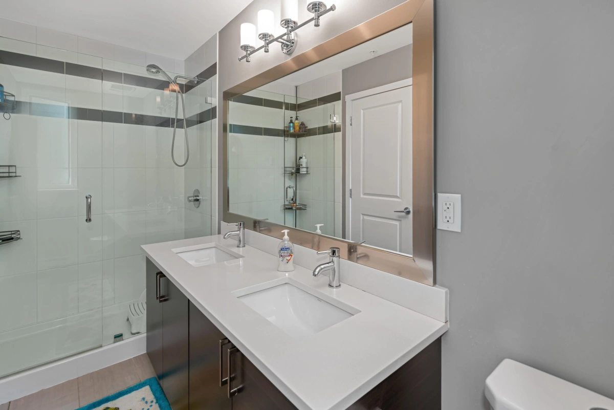 Bedroom 3 Photo of 411 14358 60 Avenue, Surrey, BC