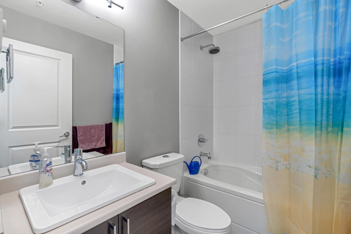 Powder Room Photo of 411 14358 60 Avenue, Surrey, BC