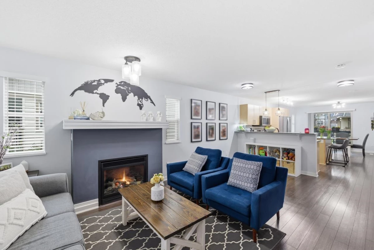 Dining Area Photo of 60 19250 65 Avenue, Surrey, BC