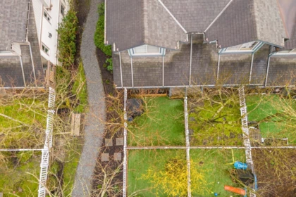 Front Yard Photo of 60 19250 65 Avenue, Surrey, BC