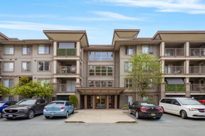 404 45561 Yale Road, Chilliwack, BC, Chilliwack — Apartment/Condo for sale