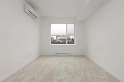 Walk-In Closet Photo of 304 20695 Eastleigh Crescent, Langley, BC