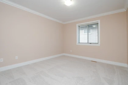 Hallway Photo of 19586 72a Avenue, Surrey, BC