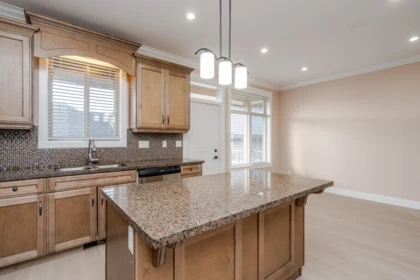Loft / Bonus Room Photo of 19586 72a Avenue, Surrey, BC
