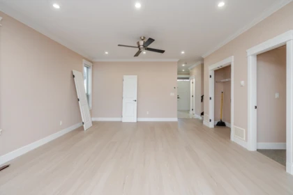 Walk-In Closet Photo of 19586 72a Avenue, Surrey, BC