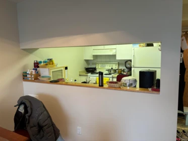Kitchen Photo of 1007 9633 Manchester Drive, Burnaby, BC