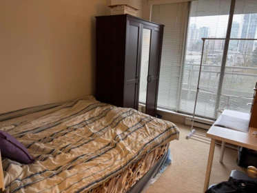 Primary Bedroom Photo of 1007 9633 Manchester Drive, Burnaby, BC