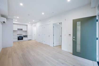871 33 Avenue, Vancouver, BC, Vancouver — Apartment/Condo for sale