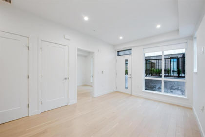 Powder Room Photo of 871 33 Avenue, Vancouver, BC