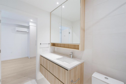 Primary Bedroom Photo of 871 33 Avenue, Vancouver, BC