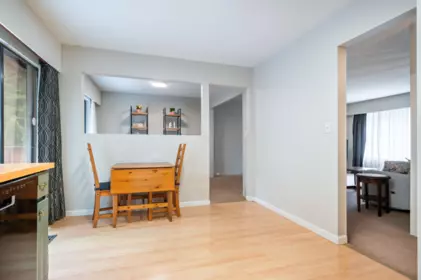 Kitchen Photo of 1505 134a Street, Surrey, BC