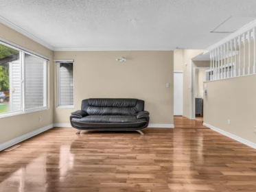 Kitchen Island Photo of 14783 101 Avenue, Surrey, BC