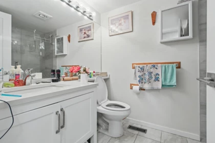 Office / Den Photo of 118 6841 138 Street, Surrey, BC