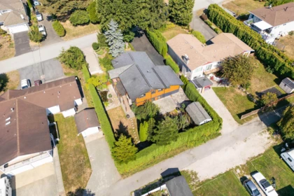 Community Amenities Photo (Clubhouse) of 18058 57a Avenue, Surrey, BC