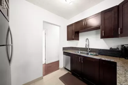1306 9521 Cardston Court, Burnaby, BC, Burnaby — Apartment/Condo for sale