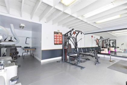 303 9150 Saturna Drive, Burnaby, BC, Burnaby — Apartment/Condo for sale