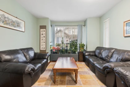 32 15868 85 Avenue, Surrey, BC, Surrey — Townhouse for sale