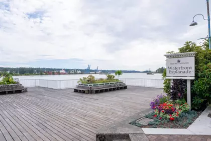 Garden / Landscaping Photo of 1012 988 Quayside Drive, New Westminster, BC