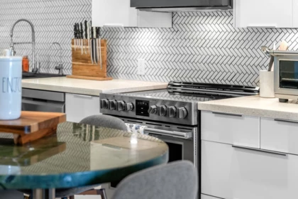 Kitchen Photo of 203 1066 W 13th Avenue, Vancouver, BC