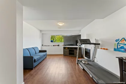 Basement Recreation Room Photo of 7961 Tanager Street, Mission, BC