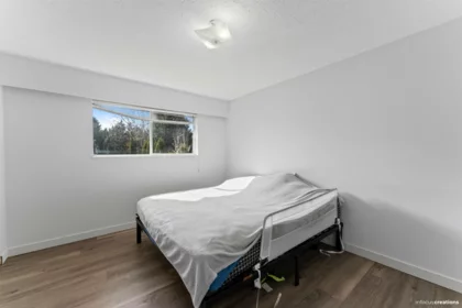 Mudroom Photo of 7961 Tanager Street, Mission, BC