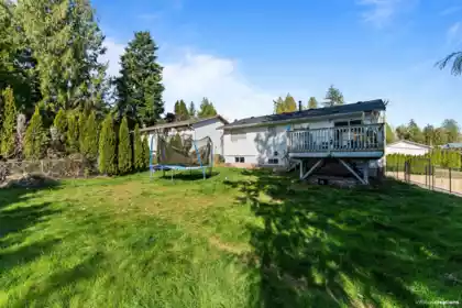 Swimming Pool Photo of 7961 Tanager Street, Mission, BC