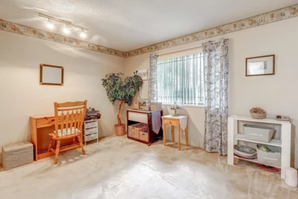Laundry Room Photo of 15584 98 Avenue, Surrey, BC